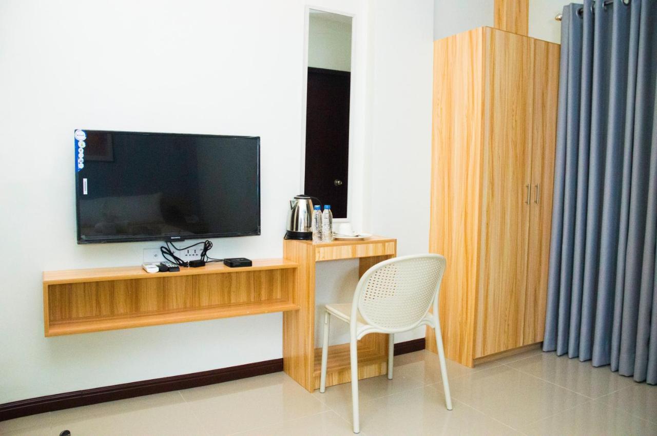 Elti Suites By Bluebookers Анхелес Экстерьер фото