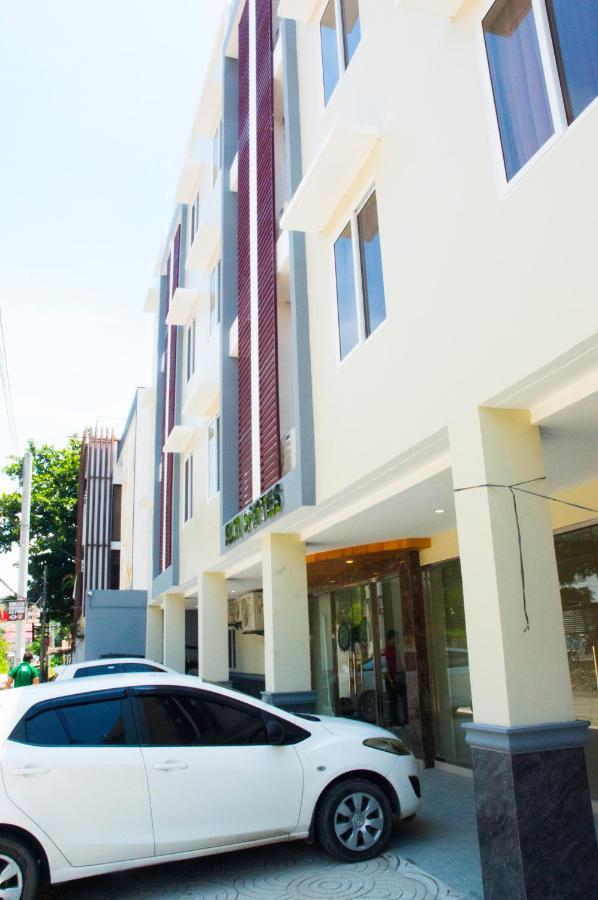 Elti Suites By Bluebookers Анхелес Экстерьер фото